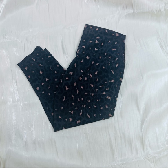 Varley Montero Leggings Cropped Molten Leopard Animal Print Women's Size M Soft - Picture 9 of 10